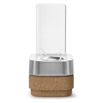 Polerad ljusstake med vindskyddsglas och korkskål