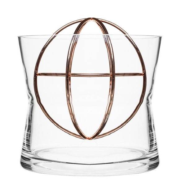 Fin vas som ger fina buketter, Sphere vase med kopparkula