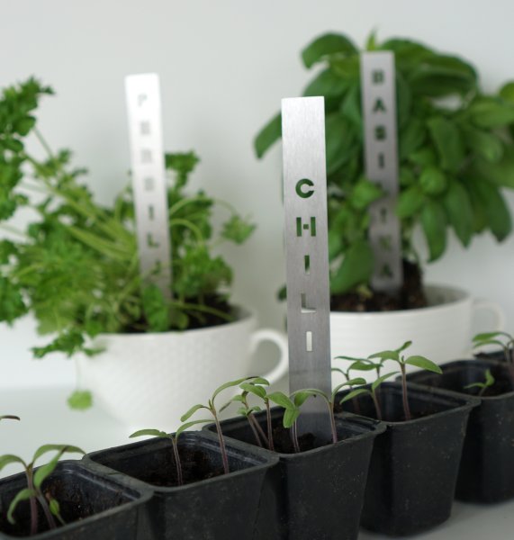 Les bâtons d'épices se déclinent en plusieurs modèles, agréables à l'intérieur comme à l'extérieur.