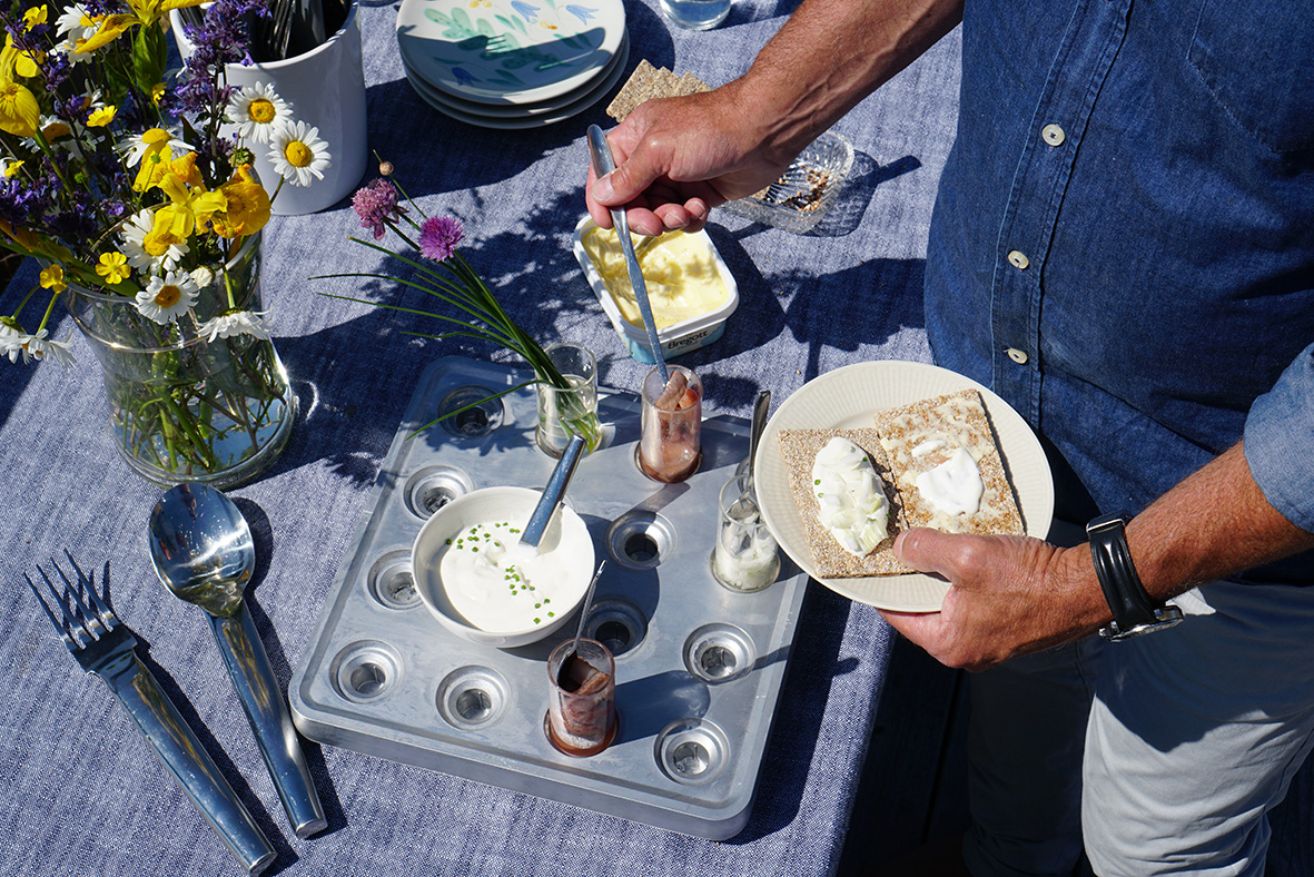 Stumpastaken as a snackstray